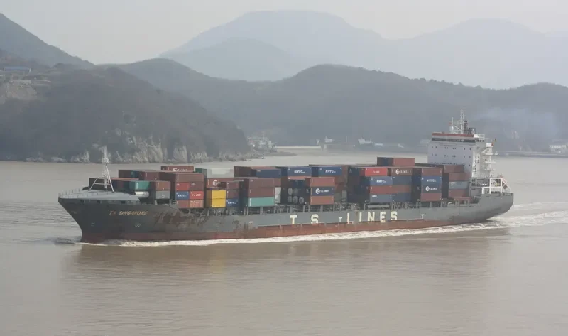 APOLLON D Container Ship IMO 9360697