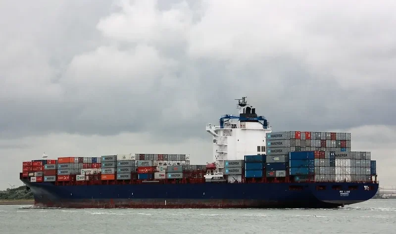 RIO CADIZ Container Ship IMO 9360764 photo 2