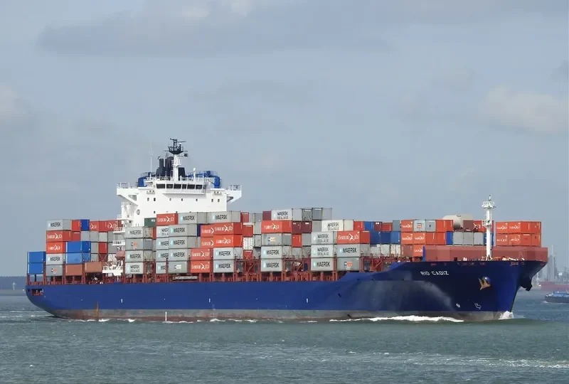 RIO CADIZ Container Ship IMO 9360764 photo 6