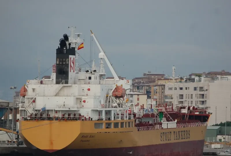 AMI Tanker IMO 9360934 photo 6