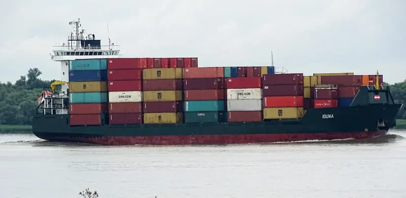 SKYLIGHT Container Ship IMO 9360984 photo 4