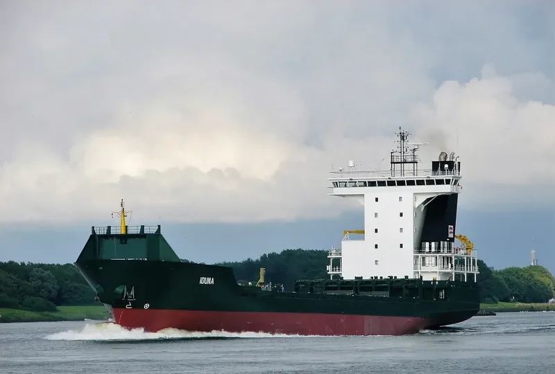 SKYLIGHT Container Ship IMO 9360984 photo 10