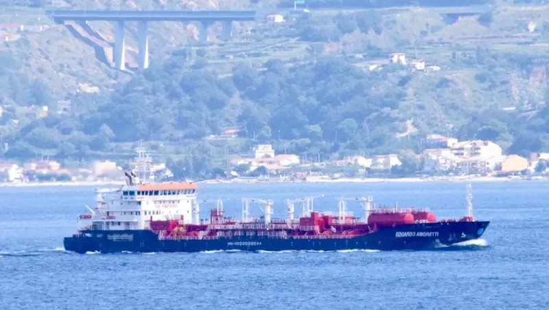 ODOARDO AMORETTI Tanker IMO 9361031 photo 3
