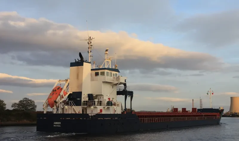 AMISIA General Cargo IMO 9361378 photo 4