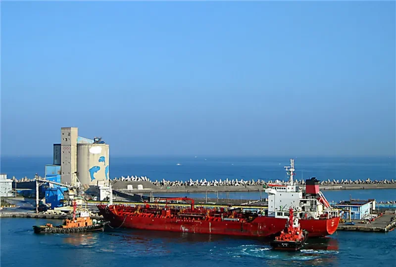 BON CHALLENGER Tanker IMO 9361471 photo 2