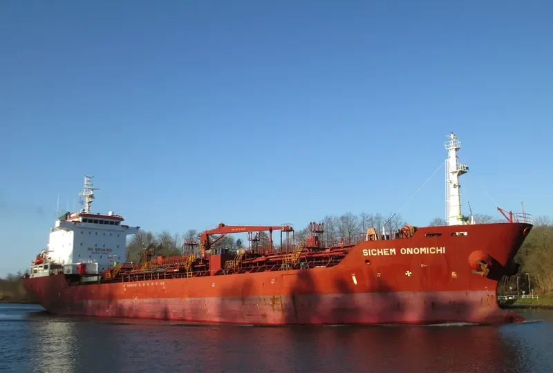 BON CHALLENGER Tanker IMO 9361471 photo 10