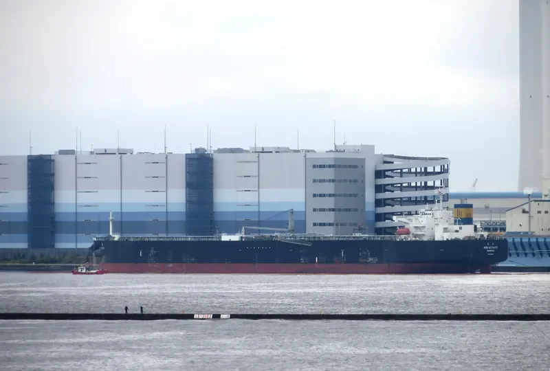 NEW ACTIVITY Tanker IMO 9361524 photo 9