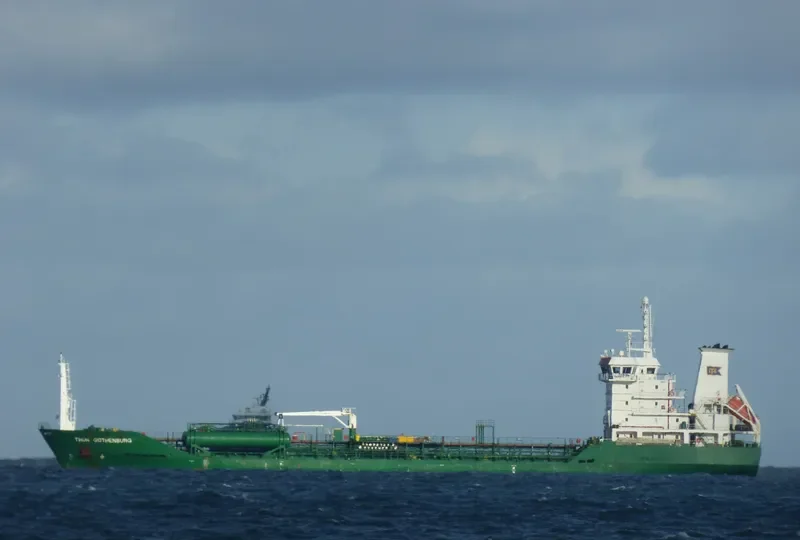 THUN GOTHENBURG Tanker IMO 9362140 photo 2