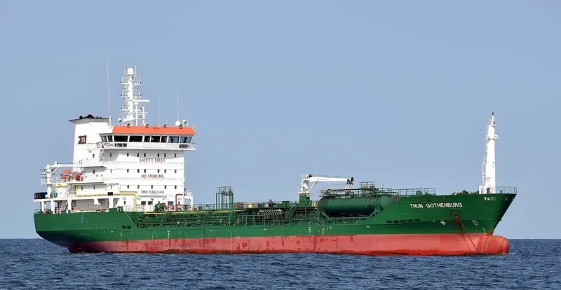 THUN GOTHENBURG Tanker IMO 9362140 photo 3