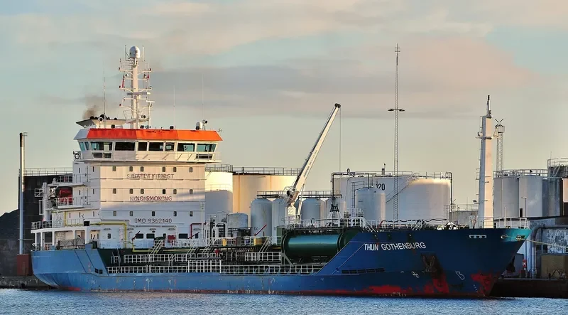 THUN GOTHENBURG Tanker IMO 9362140 photo 4