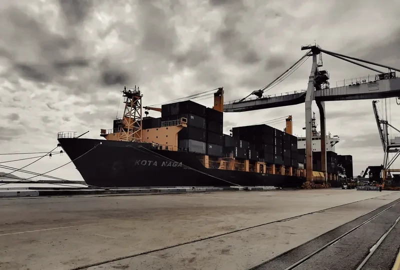 KOTA NAGA Container Ship IMO 9362293