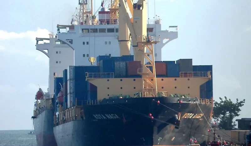 KOTA NAGA Container Ship IMO 9362293 photo 4