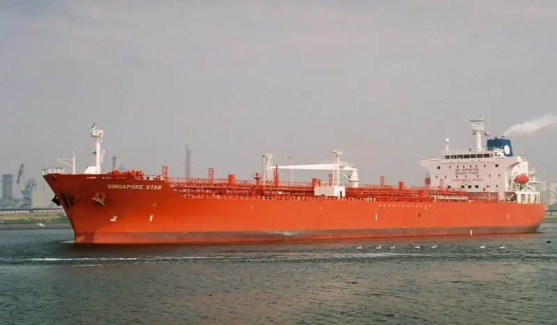 BRIGHT DAWN Tanker IMO 9362372 photo 2