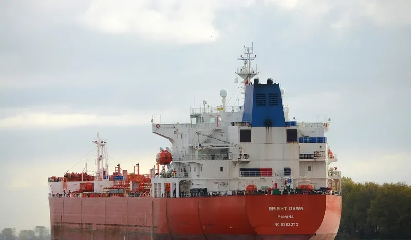 BRIGHT DAWN Tanker IMO 9362372 photo 8