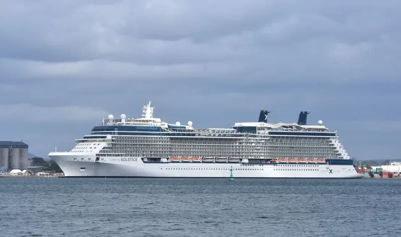 CELEBRITY SOLSTICE Passenger Ship IMO 9362530 photo 4