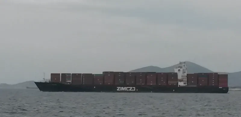 ZIM RIO GRANDE Container Ship IMO 9363376 photo 10