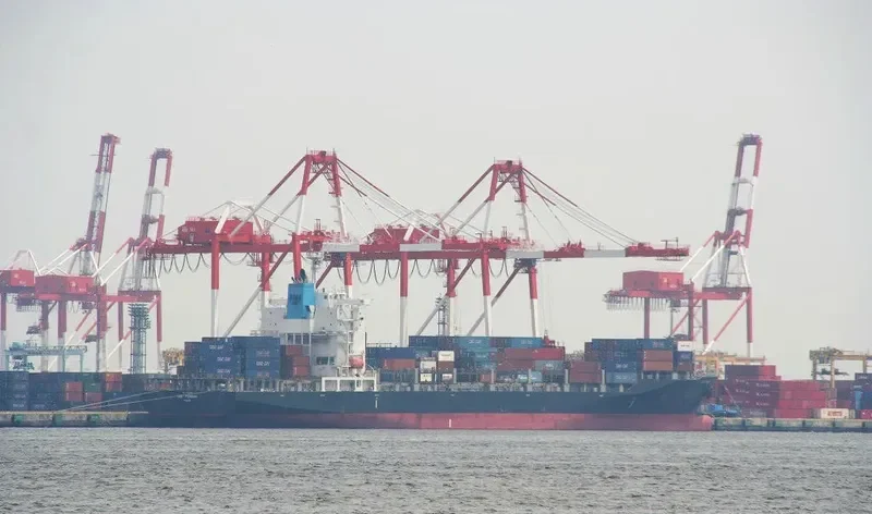 LEO PERDANA Container Ship IMO 9363390 photo 7