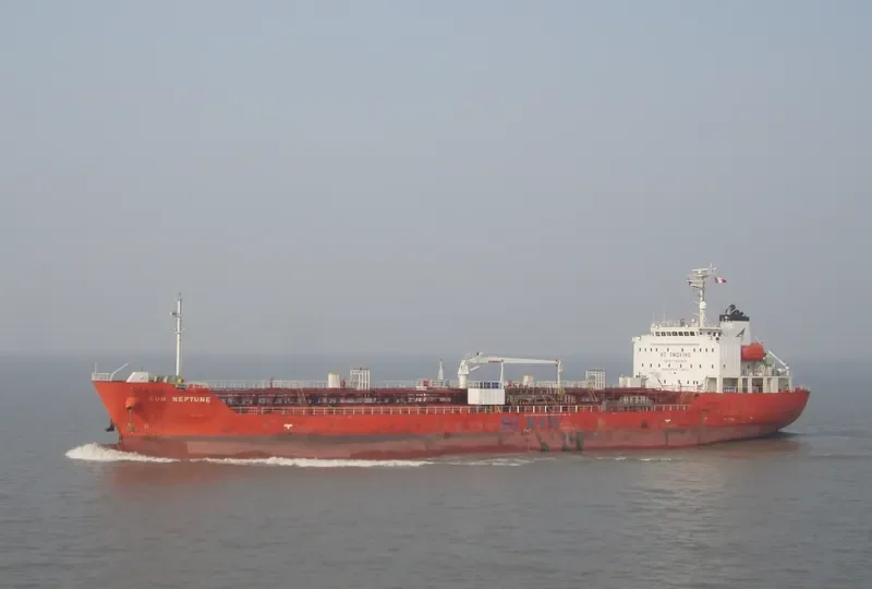 JN NEPTUNE Tanker IMO 9363807 photo 3