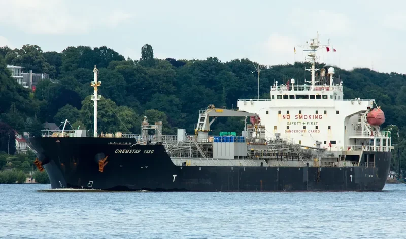 BAY YASU Tanker IMO 9363869 photo 3