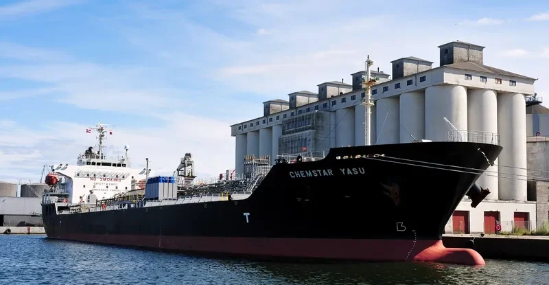 BAY YASU Tanker IMO 9363869 photo 5