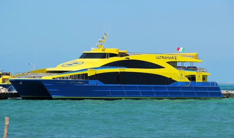 ULTRAMAR Passenger Ship IMO 9364590 photo 3