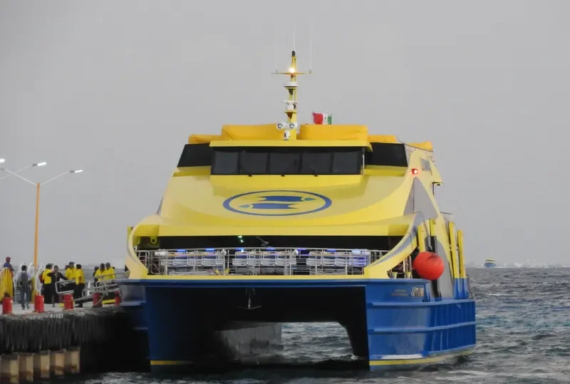 ULTRAMAR Passenger Ship IMO 9364590 photo 4