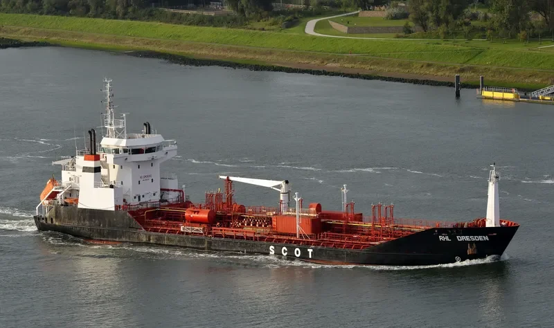 SCOT DRESDEN Tanker IMO 9365245 photo 5