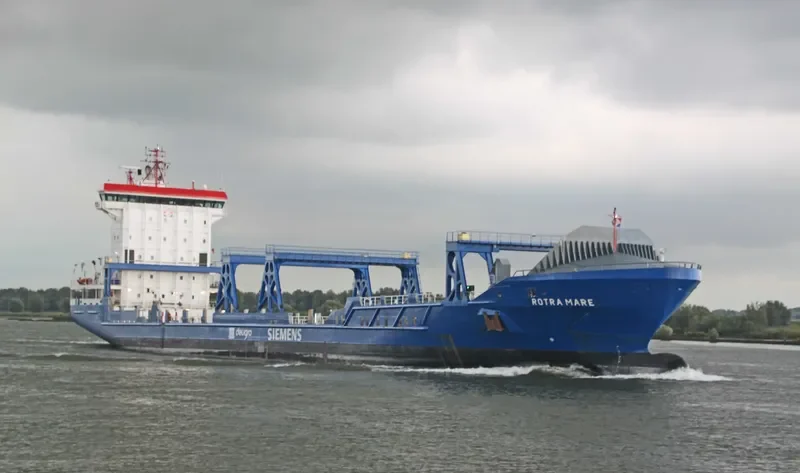 ROTRA MARE Container Ship IMO 9365996 photo 9