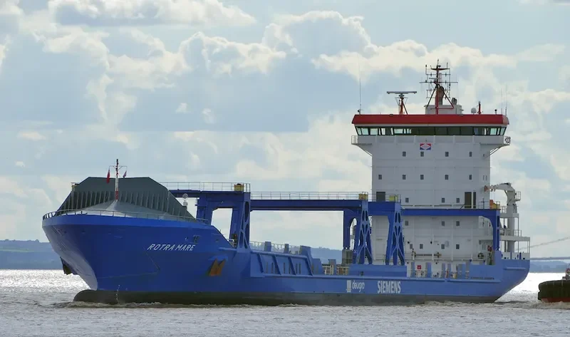 ROTRA MARE Container Ship IMO 9365996 photo 10