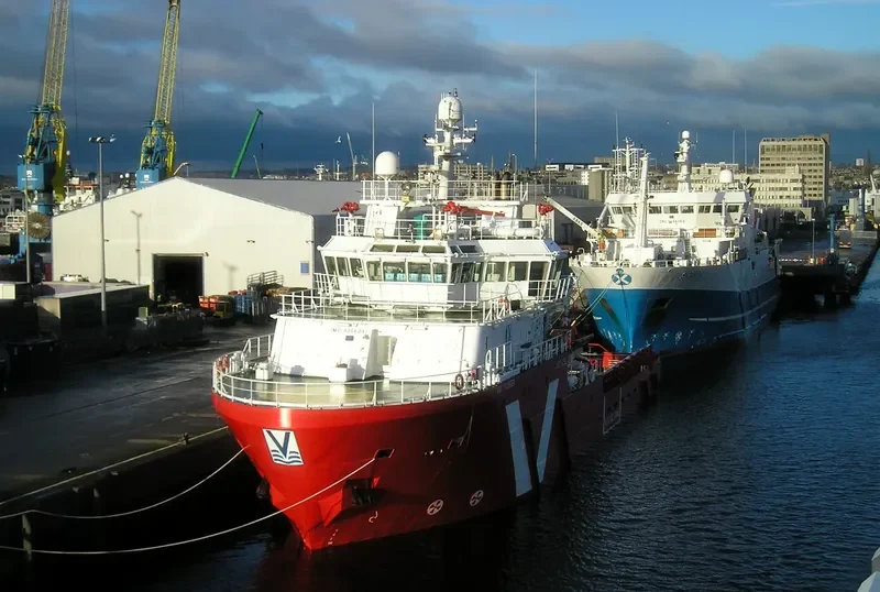 VOS PIONEER Offshore Vessel IMO 9366081 photo 2