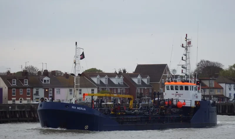 RIX MERLIN Tanker IMO 9366952 photo 6