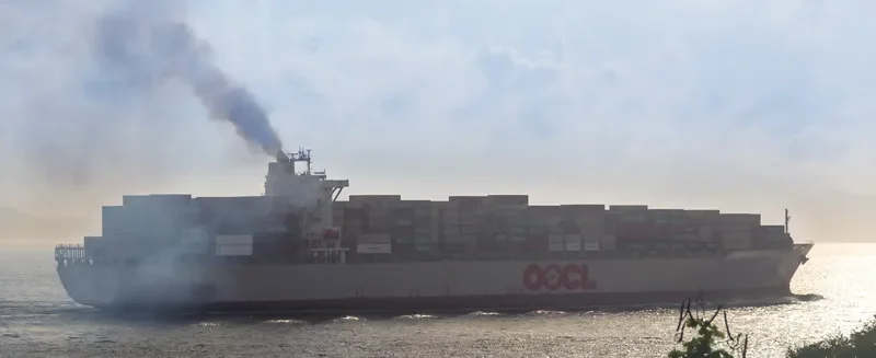 OOCL OAKLAND Container Ship IMO 9367190 photo 8