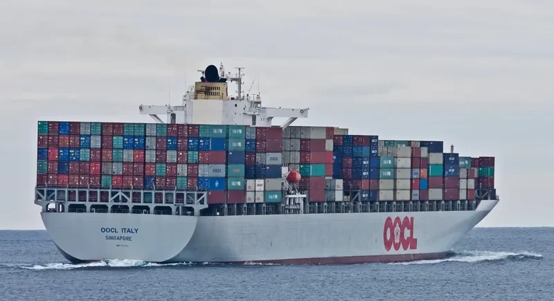 OOCL ITALY Container Ship IMO 9367205