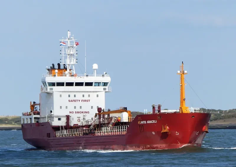 ATLANTIS ARACELI Tanker IMO 9367243 photo 3