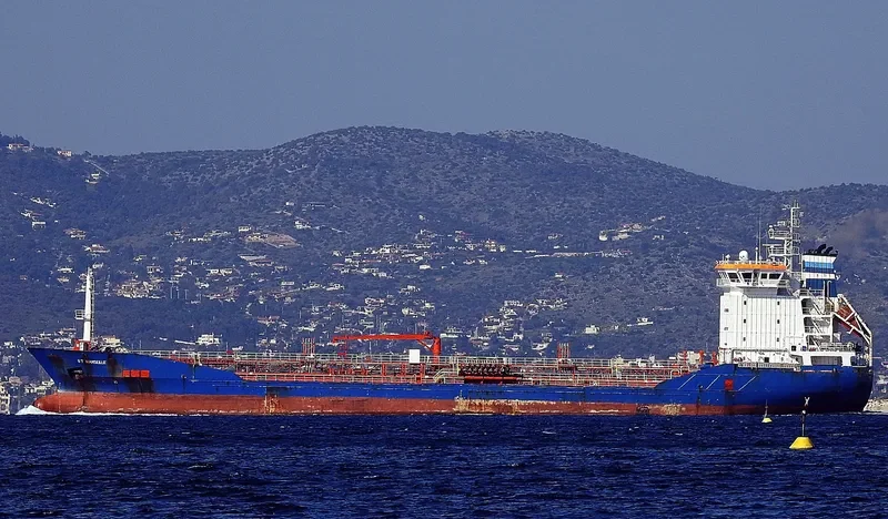VS SALMA Tanker IMO 9367358 photo 7