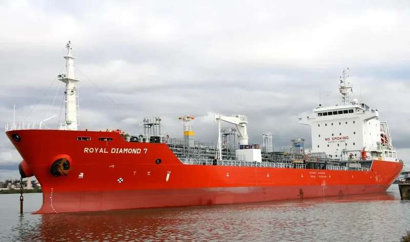 ROYAL DIAMOND 7 Tanker IMO 9367437 photo 2