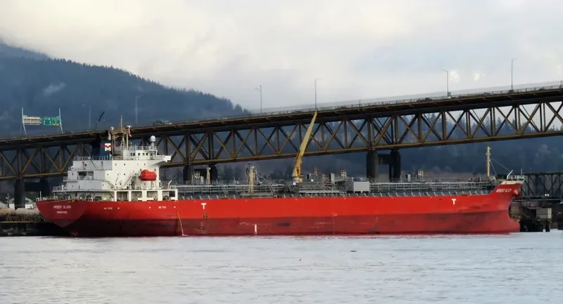BOW CAROLINE Tanker IMO 9367554 photo 2