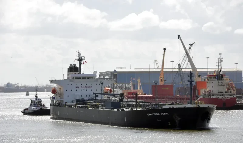 ARDMORE SEALANCER Tanker IMO 9367695 photo 9