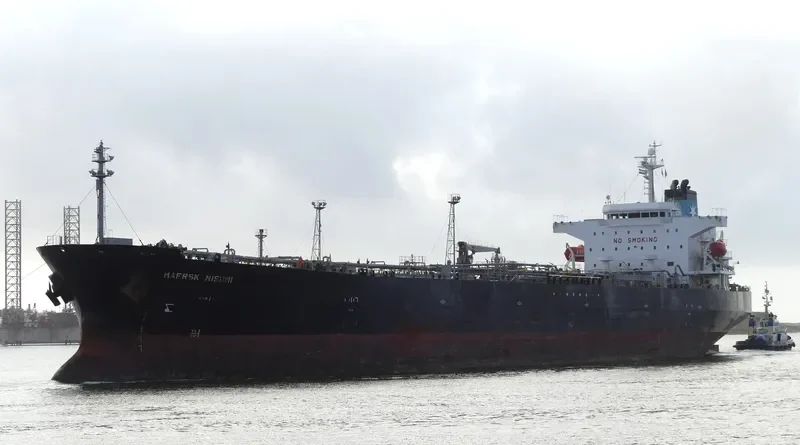 CENTENNIAL MISUMI Tanker IMO 9367724 photo 6