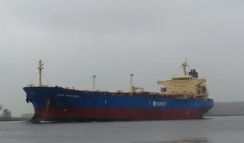 DEE4 DOGWOOD Tanker IMO 9367748 photo 6