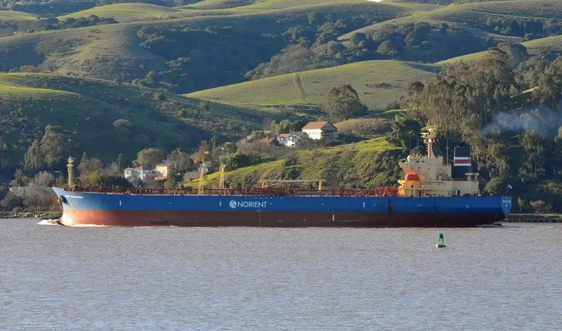 DEE4 DOGWOOD Tanker IMO 9367748 photo 8