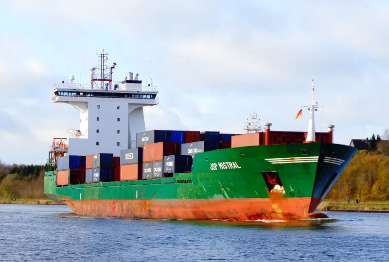 JSP MISTRAL Container Ship IMO 9368041 photo 3