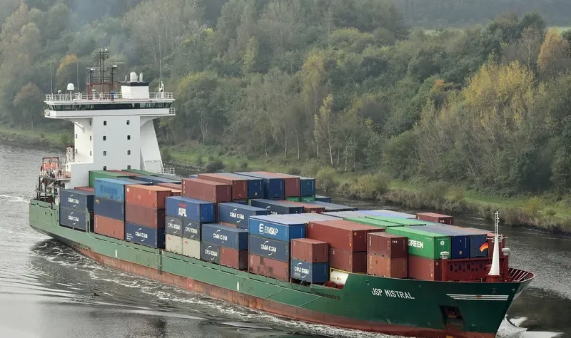JSP MISTRAL Container Ship IMO 9368041 photo 7