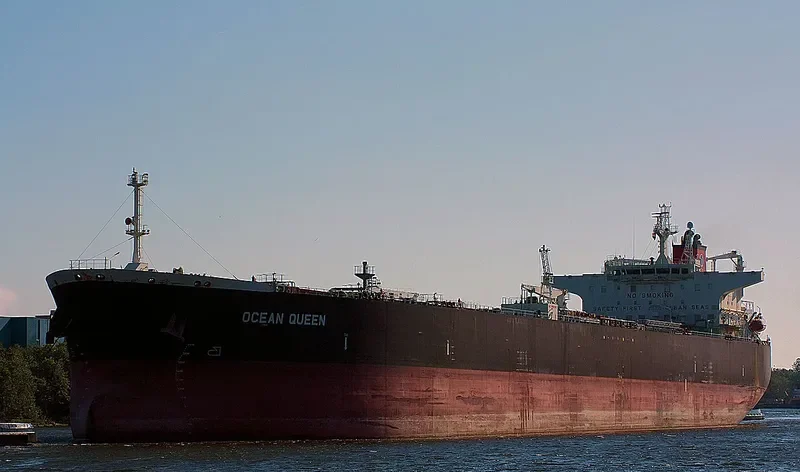OCEAN QUEEN Tanker IMO 9368223 photo 8