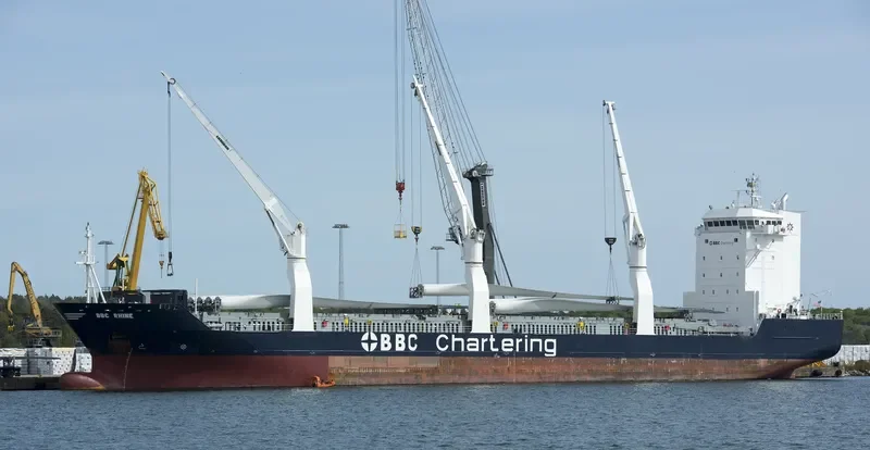 YAMAL BERKUT General Cargo IMO 9368338 photo 4