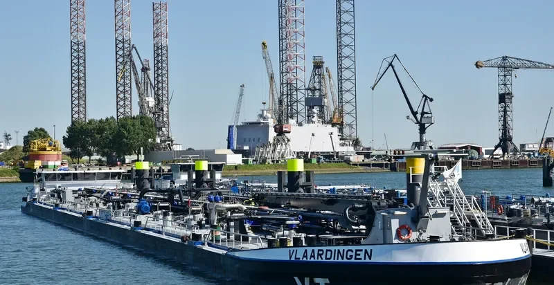 VLAARDINGEN Tanker IMO 9368560 photo 9