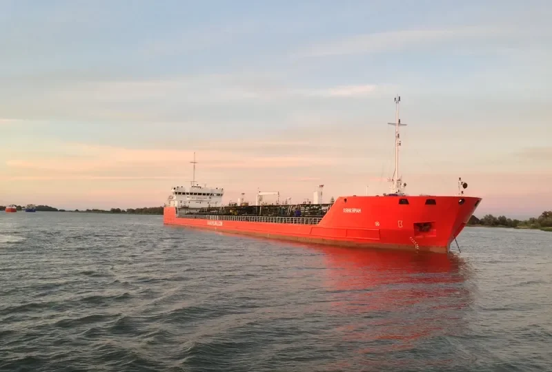NIZAMI GANJAVI Tanker IMO 9369617 photo 5