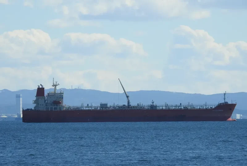 IVY EXPRESS Tanker IMO 9369887 photo 4