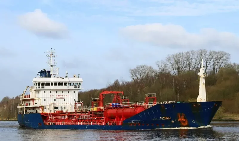 BOYNE Tanker IMO 9369928 photo 8