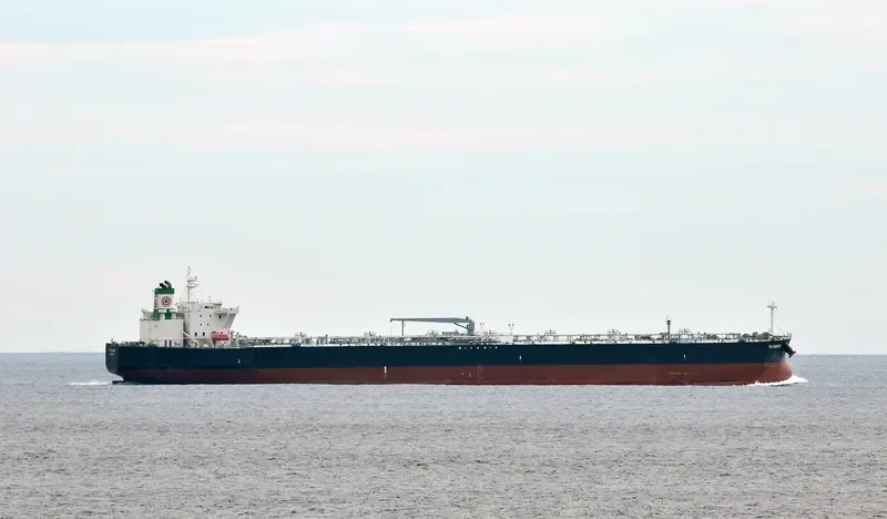 SYROS WARRIOR Tanker IMO 9370850 photo 2